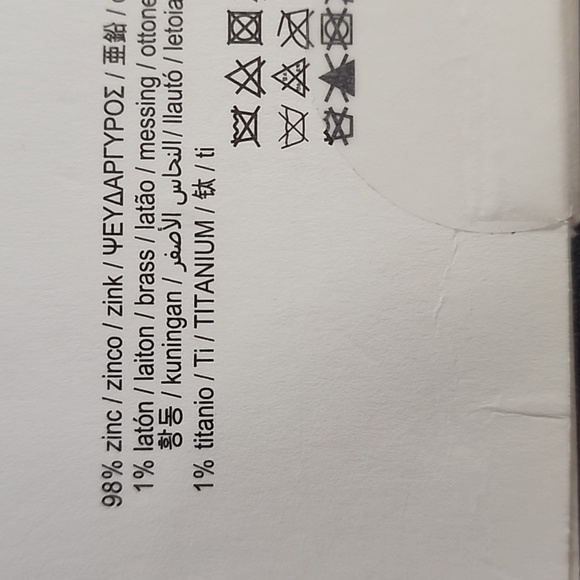 ZARA Medium Twisted Hoop - Picture 10 of 11